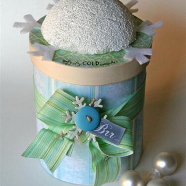 Snowflake gift box *Melissa Frances*