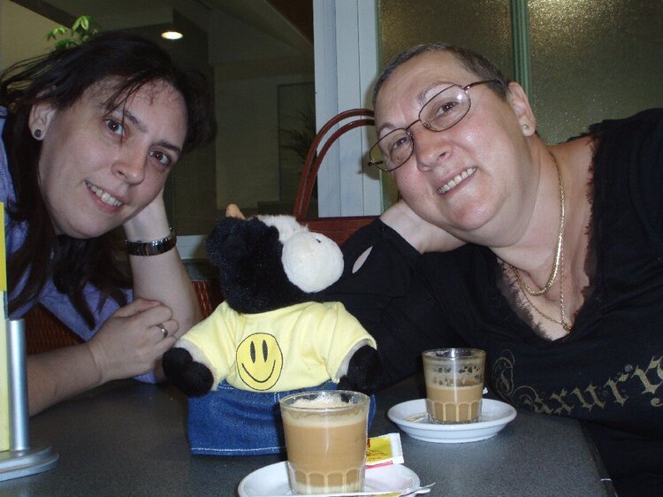 2007 Febrero - Tomando cafe