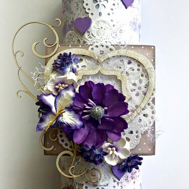 Altered Pringles Tin