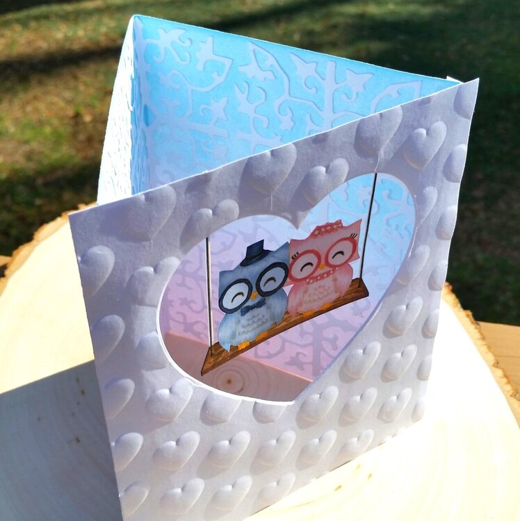 3D Triangular Swing Card