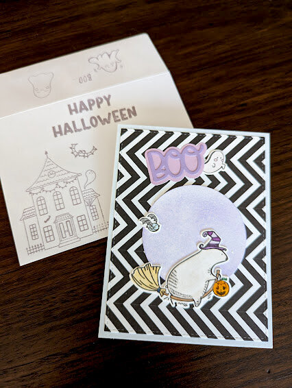 WF Big Bear and bird Halloween card