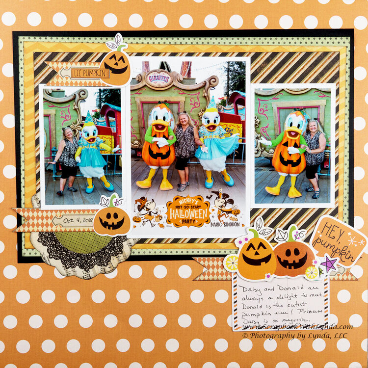 Mickey&#039;s Not So Scary Halloween Party - Donald &amp; Daisy