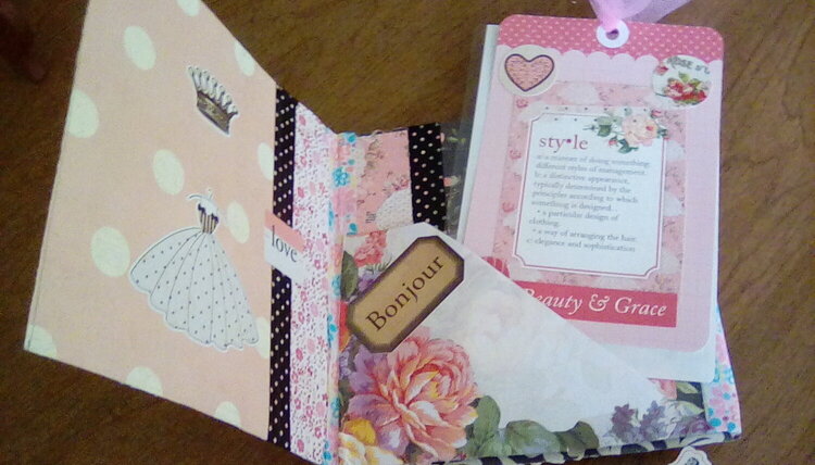 Paris theme fliplflipl book