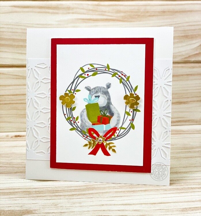 Bear Inside a Wreath 6 X 6 Christmas Card