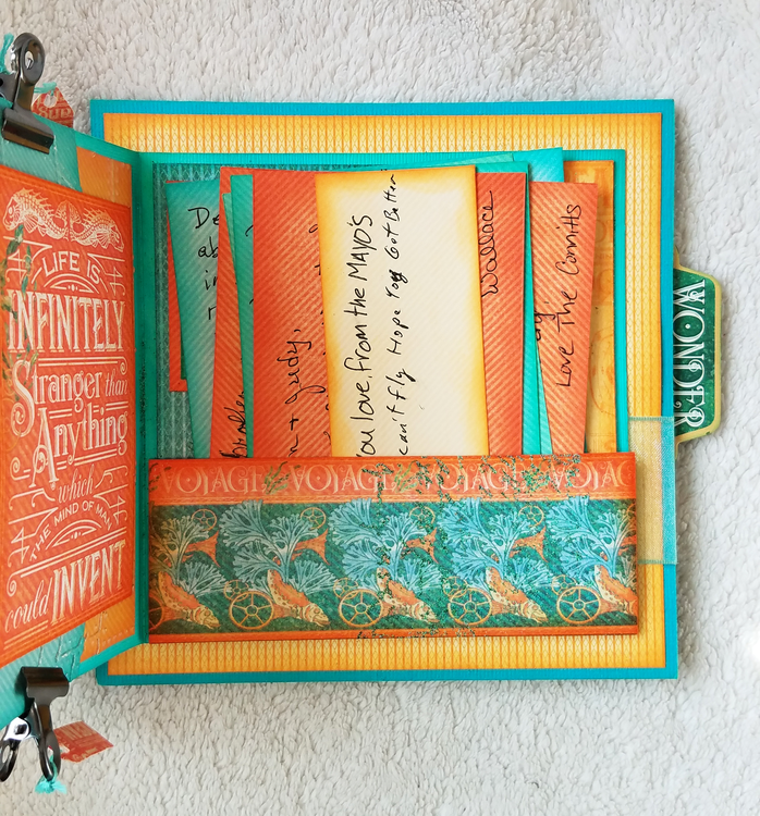 Voyage - Back of accordion fold with sentiments from friends