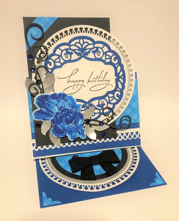 Blue Rondelle Easel Fold Card