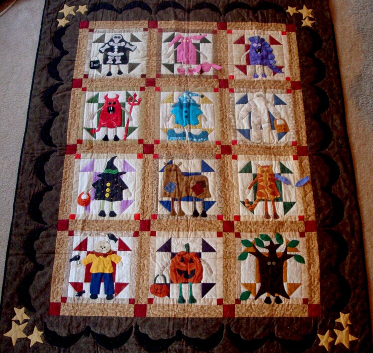 Ghosts &amp; Ghoulies Quilt