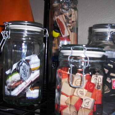 STAMPING JARS