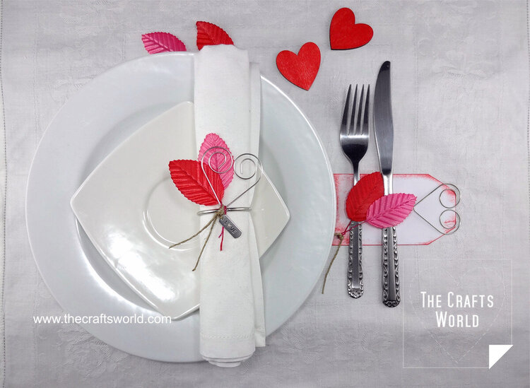 Valentine&#039;s day table decoration