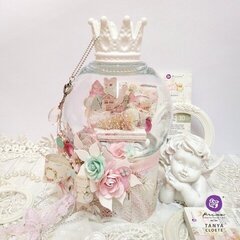 Prima Sugar Cookie Christmas Snow Globe