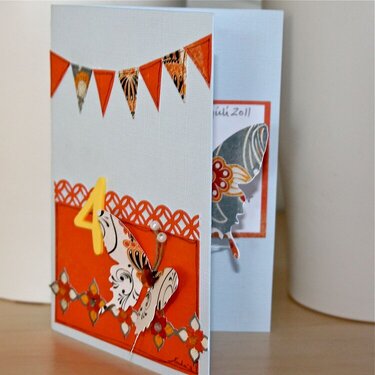 Popup twirling card - front