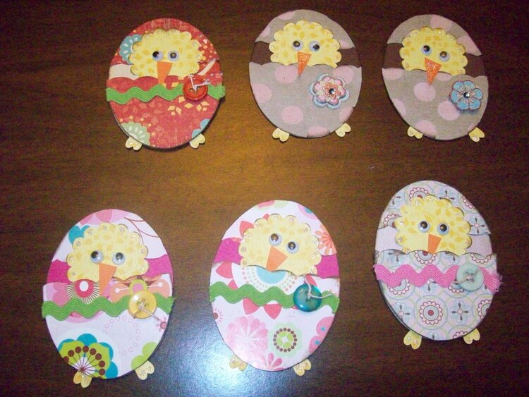 spring chicks:  paper piecing