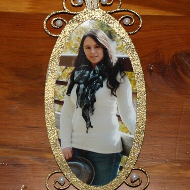 Val&#039;s Senior Picture Hanger