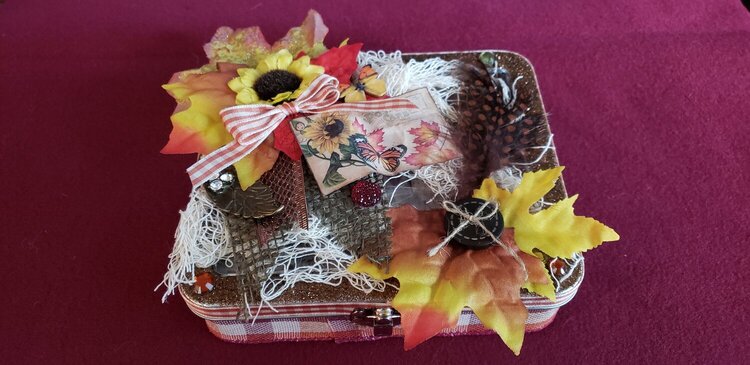 Completed Mixed Media swap using Tim Holtz Marker tin For Cheryl (CDJohnson)