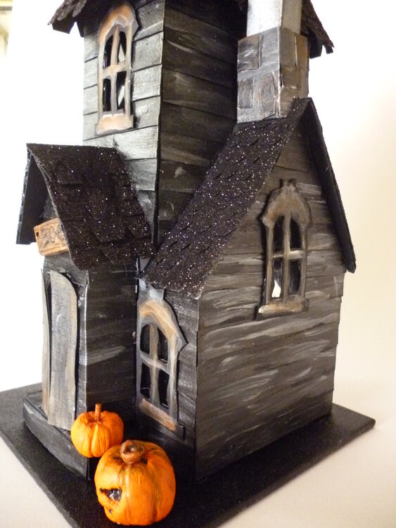 Halloween Glitter House