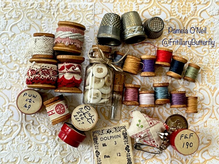 Sewing theme tag