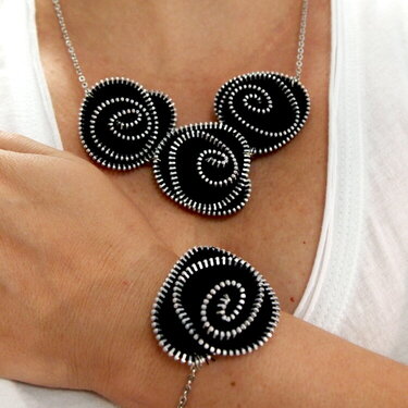 Zipper Flower jewelry (black)