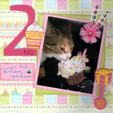 Lucy&#039;s 2nd Birthday Cupcake
