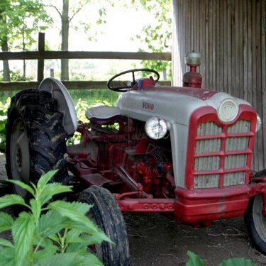 Joe&#039;s Old Ford Tractor
