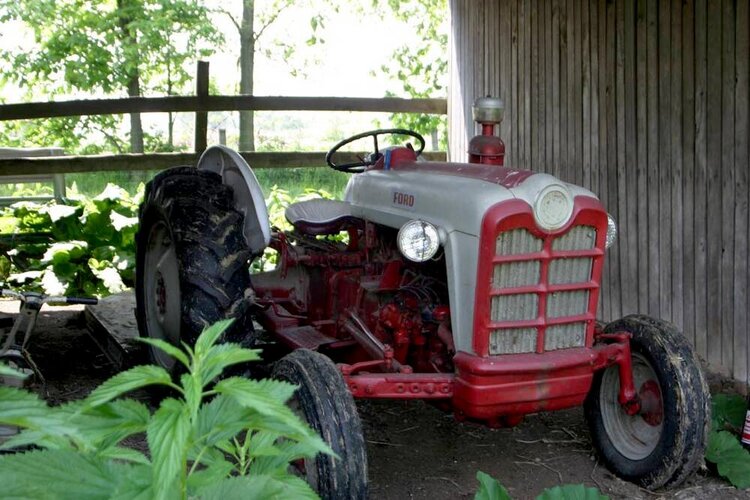 Joe&#039;s Old Ford Tractor