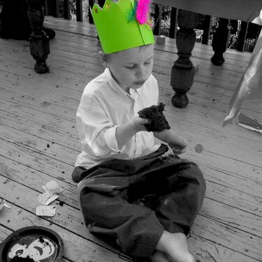 Jay with birthday hat