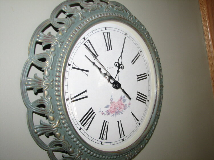 7. A Clock (10pts)