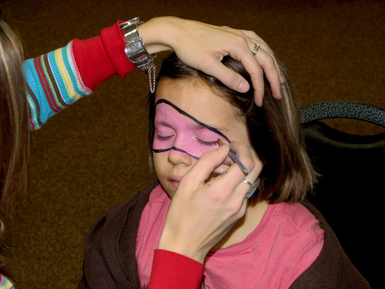 Haley getting her face painted pt1 pod 10-24