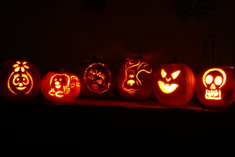 The epic Pumpkin carving day.....