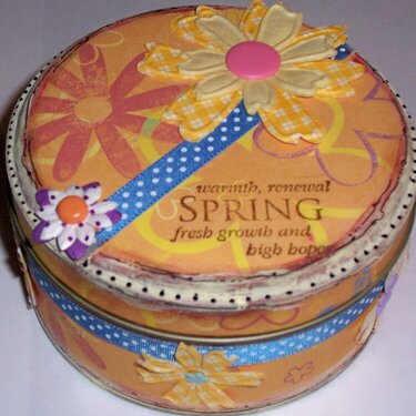 Altered Tin &quot;Spring&quot; Theme