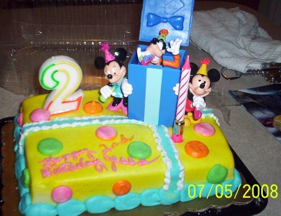 Jessas Mickey Mouse Club house cake