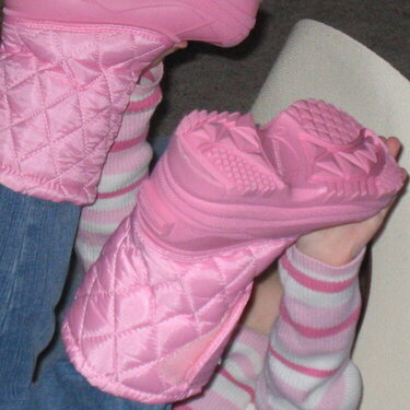 Katie&#039;s pink snow boots