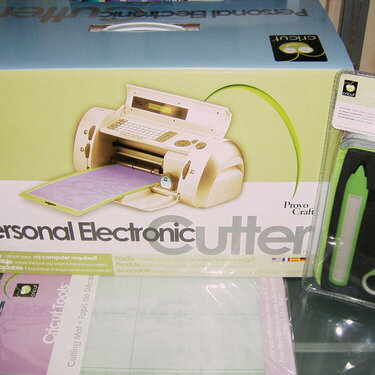 MY NEW CRICUT!!!!!4-10-07