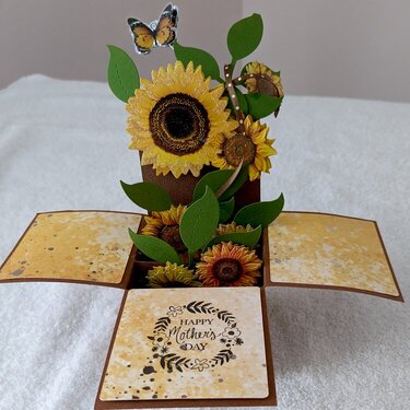 Happy Mother's Day Sunflower Pop-up Box