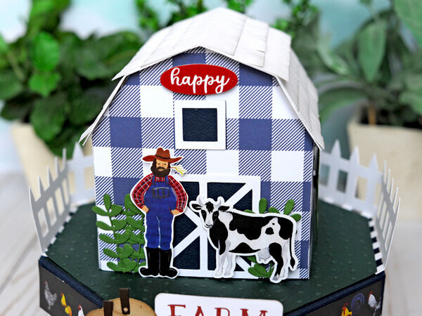 Echo Park Down on the Farm Barn Gift Box