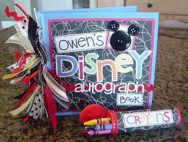 Disney Autograph Book &amp; Mini M&amp;Ms Crayon Holder