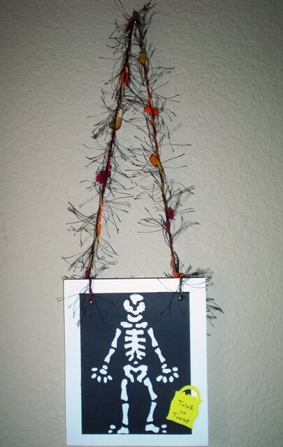 Skeleton hanger (made Oct. 2007)