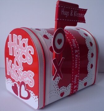 Hugs &amp; Kisses Mailbox