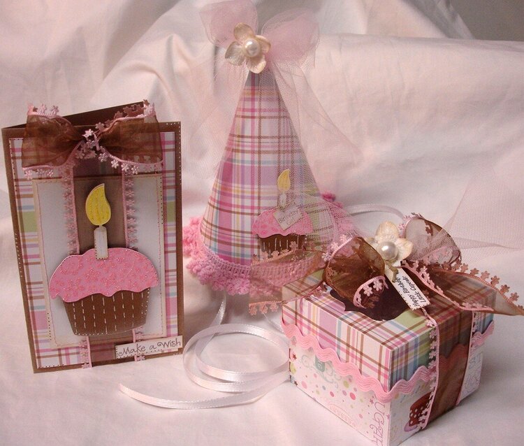 3 piece cupcake birthday set