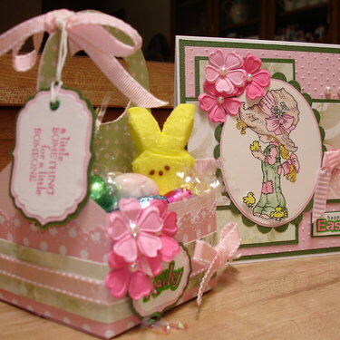 Girls&#039; Card and Basket