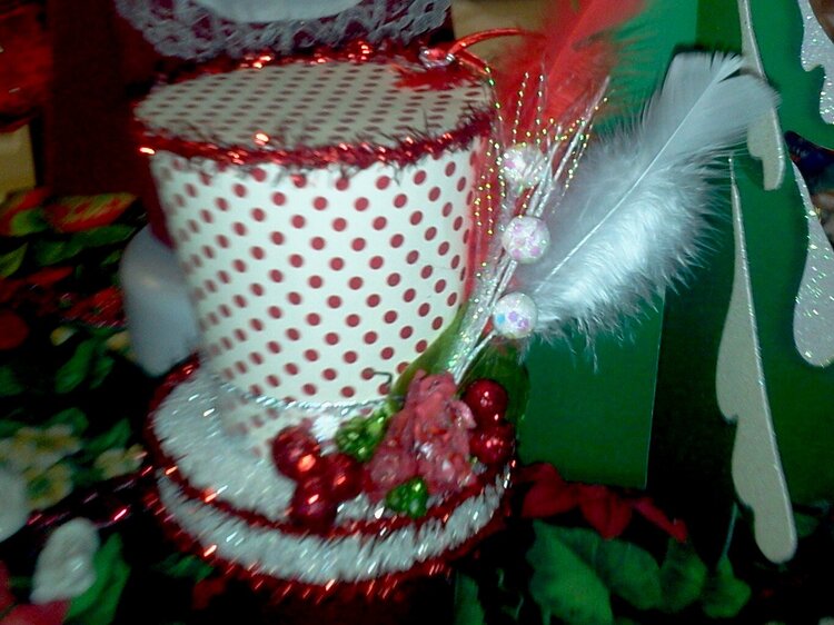 A Chnristmas Top Hat ornament
