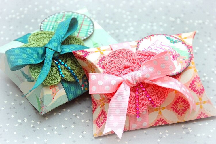 Gift Pillow Boxes