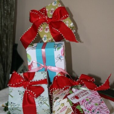 Gift Boxes ***CG 2009***