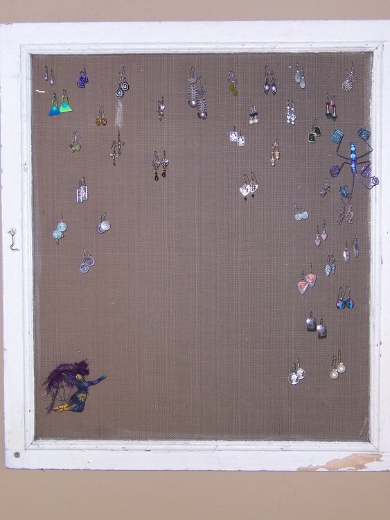 ** Vintage Screen for hanging earrings/pins! &quot;&quot;