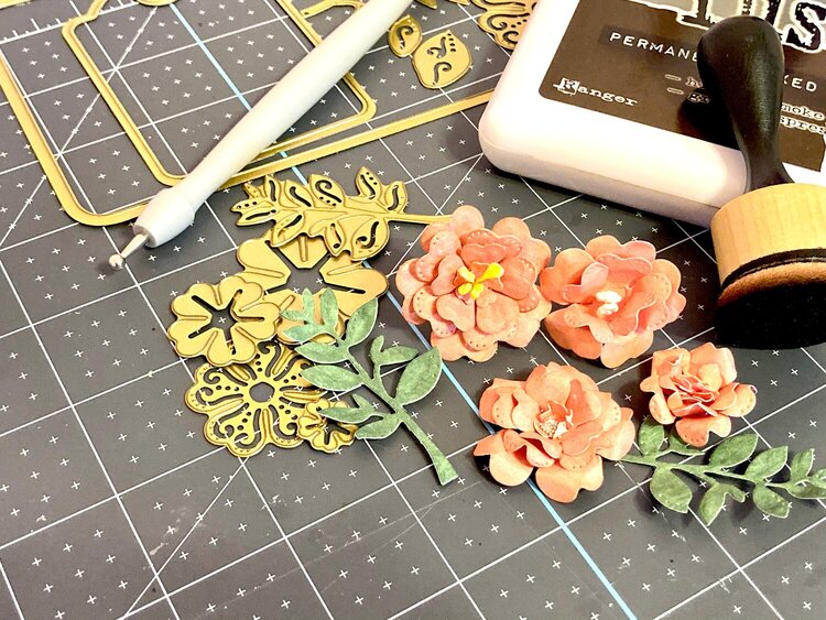 Flowers made with Graphic 45 metal die