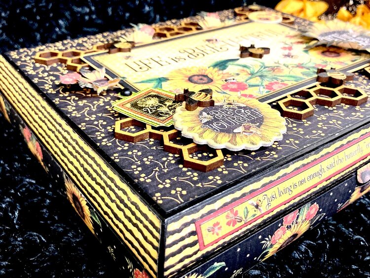 Graphic45 Let it Bee Cigar Box