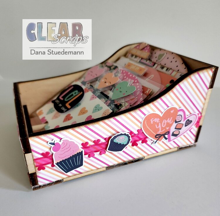 Valentine Hearts DIY Box and Memory-Dex Cards 