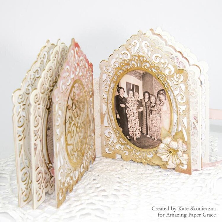 Mini Album - Grand Crested Tower Etched Dies 3D Vignette