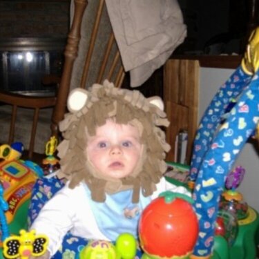Alec&#039;s Lion outfit for Halloween !