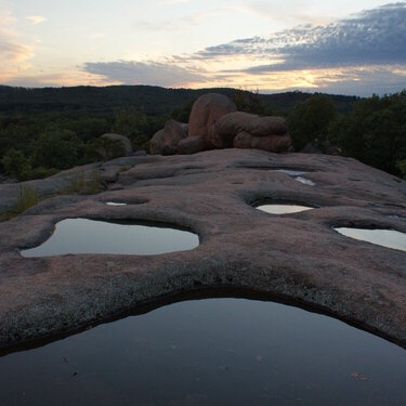 Elephant Rocks at dusk