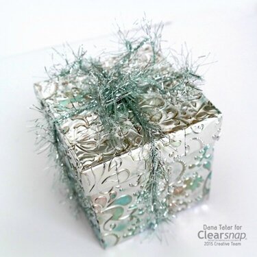 Surfacez Metallic Gift Box for Winter - Clearsnap
